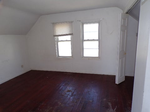 Tiny photo for 529 W 17th Street, Davenport, IA 52803 (MLS # 12745070)