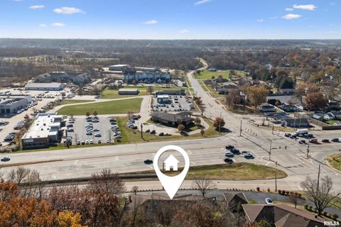 Tiny photo for 5311 38TH Avenue #10, Moline, IL 61265 (MLS # QC4269438)