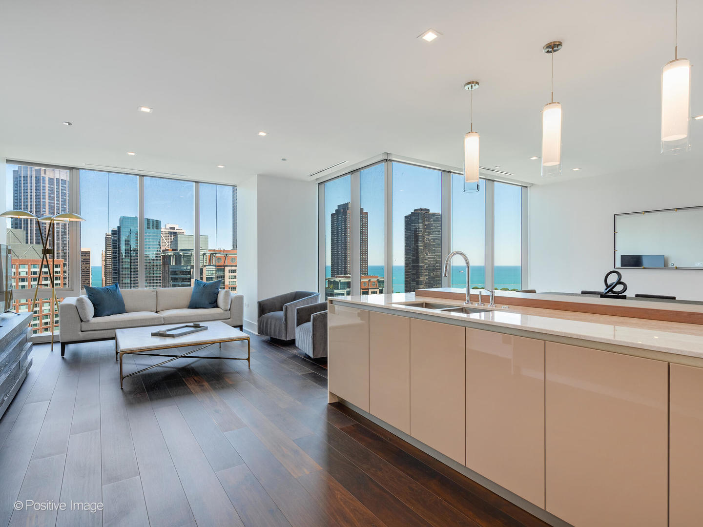 363 E Wacker Drive 2304