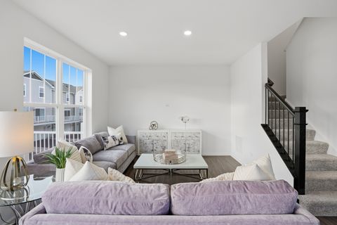 Tiny photo for 402 Red Oak Circle, Volo, IL 60020 (MLS # 12529696)