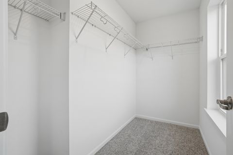 Tiny photo for 402 Red Oak Circle, Volo, IL 60020 (MLS # 12529696)