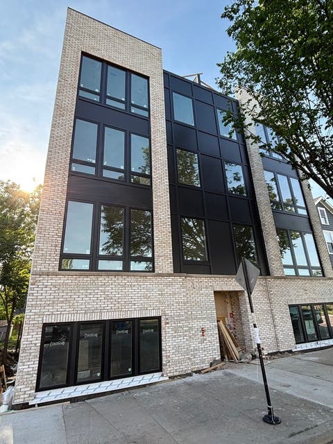 Tiny photo for 1931 S Jefferson Street #2N, Chicago, IL 60616 (MLS # 12663222)