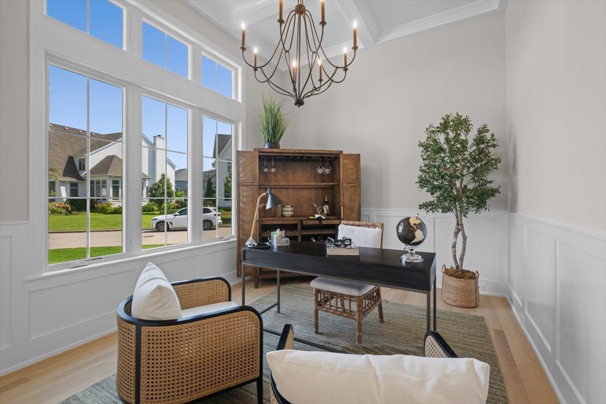 1107 Hawthorn (Lot 141) Lane