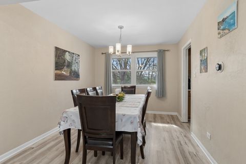 Tiny photo for 407 Greenfield Road, Shorewood, IL 60404 (MLS # 12616083)