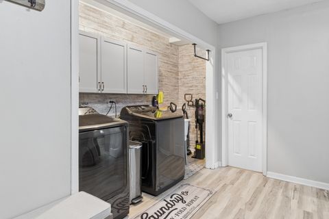Tiny photo for 407 Greenfield Road, Shorewood, IL 60404 (MLS # 12616083)