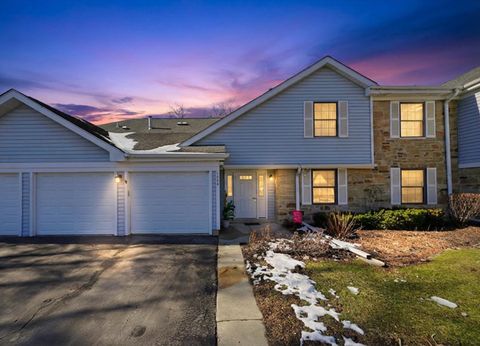 Tiny photo for 1220 Plum Tree Court #2D, Schaumburg, IL 60193 (MLS # 12504238)