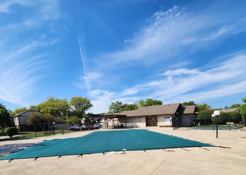Tiny photo for 1220 Plum Tree Court #2D, Schaumburg, IL 60193 (MLS # 12504238)