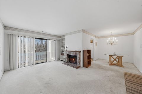 Tiny photo for 1220 Plum Tree Court #2D, Schaumburg, IL 60193 (MLS # 12504238)