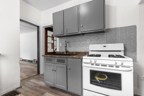 Tiny photo for 617 N Central Avenue, Rockford, IL 61101 (MLS # 12444812)