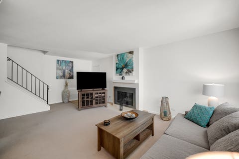 Tiny photo for 2442 Brunswick Circle #4D, Woodridge, IL 60517 (MLS # 12711306)
