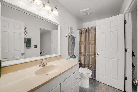 Tiny photo for 2442 Brunswick Circle #4D, Woodridge, IL 60517 (MLS # 12711306)