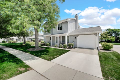 Tiny photo for 2442 Brunswick Circle #4D, Woodridge, IL 60517 (MLS # 12711306)