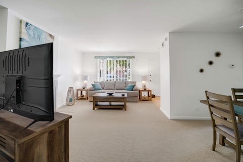 Tiny photo for 2442 Brunswick Circle #4D, Woodridge, IL 60517 (MLS # 12711306)