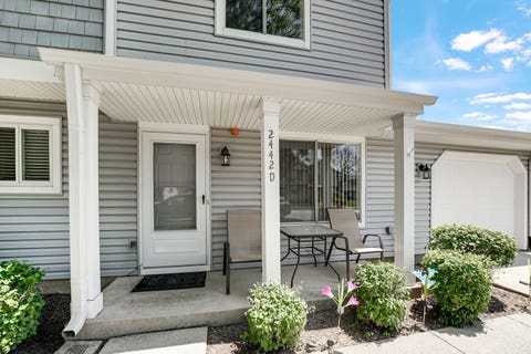 Tiny photo for 2442 Brunswick Circle #4D, Woodridge, IL 60517 (MLS # 12711306)