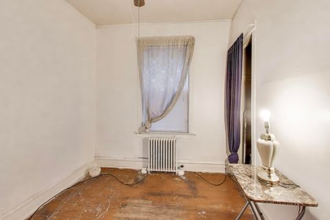 Tiny photo for 948 N Trumbull Avenue, Chicago, IL 60651 (MLS # 12515182)