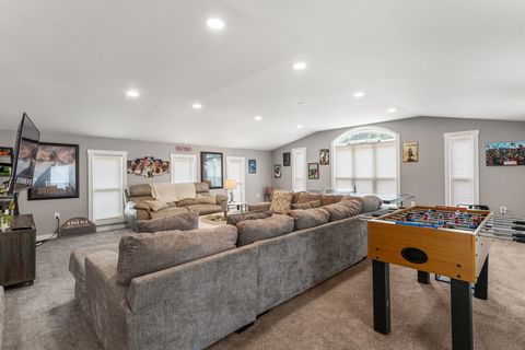 Tiny photo for 690 N Cove Court, Decatur, IL 62521 (MLS # 12594550)