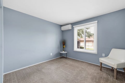 Tiny photo for 603 Garden Circle, Streamwood, IL 60107 (MLS # 12795483)