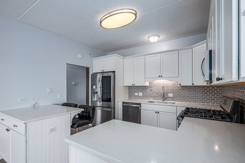 Tiny photo for 9670 FRANKLIN Avenue #513, Franklin Park, IL 60131 (MLS # 12786227)