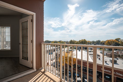 Tiny photo for 9670 FRANKLIN Avenue #513, Franklin Park, IL 60131 (MLS # 12786227)