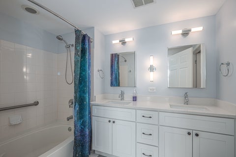 Tiny photo for 9670 FRANKLIN Avenue #513, Franklin Park, IL 60131 (MLS # 12786227)