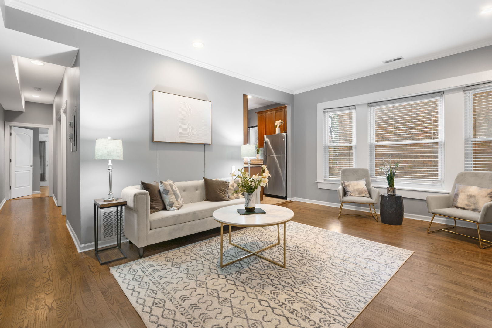 629 W Sheridan Road 1D