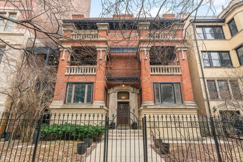 629 W Sheridan Road 1D Chicago IL 60613