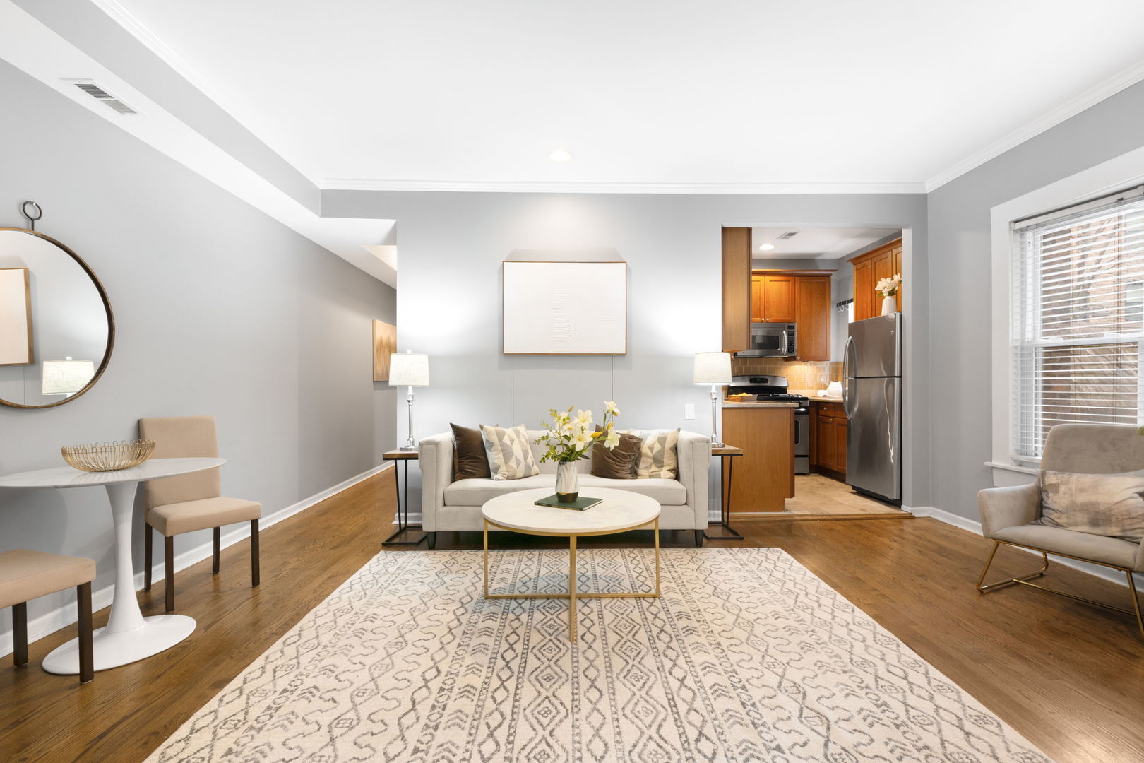 629 W Sheridan Road 1D