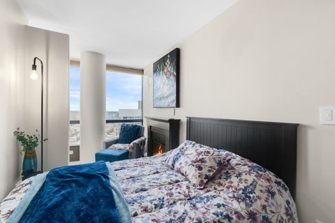 Tiny photo for 5415 N Sheridan Road #4010, Chicago, IL 60640 (MLS # 12578542)