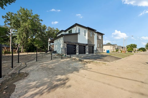 Tiny photo for 128 Pine Lane, Wood Dale, IL 60191 (MLS # 12751166)
