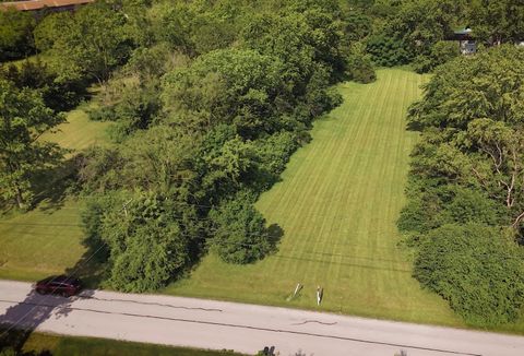 2822 Jackson Drive Arlington Heights IL 60004