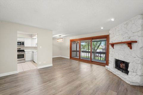 Tiny photo for 15713 Orlan Brook Drive #98, Orland Park, IL 60462 (MLS # 12472144)