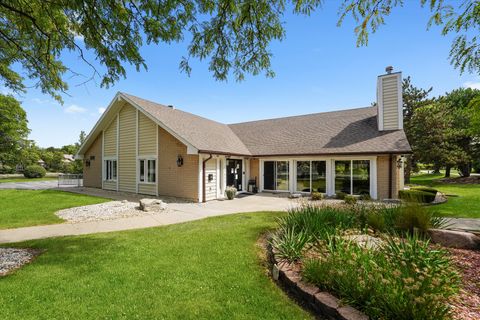 Tiny photo for 15713 Orlan Brook Drive #98, Orland Park, IL 60462 (MLS # 12472144)