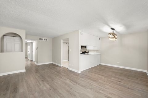 Tiny photo for 15713 Orlan Brook Drive #98, Orland Park, IL 60462 (MLS # 12472144)