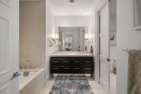Tiny photo for 118 E ERIE Street #28F, Chicago, IL 60611 (MLS # 12750887)