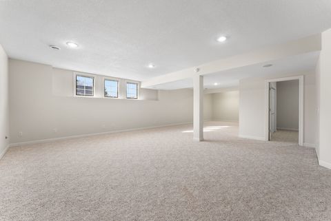 Tiny photo for 27018 Glynns Creek Court, Eldridge, IA 52748 (MLS # 12635846)