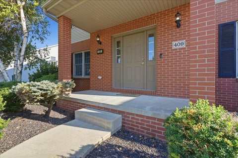 Tiny photo for 409 Whispering Pines Cc Lane, Normal, IL 61761 (MLS # 12747074)