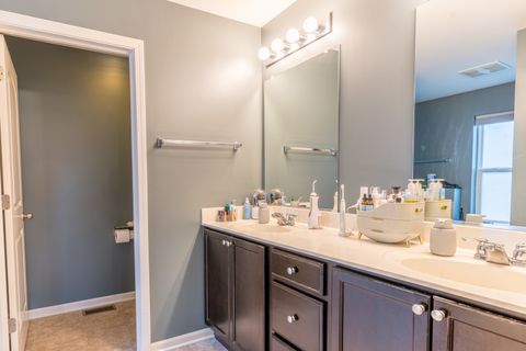 Tiny photo for 252 Purcell Road, Volo, IL 60073 (MLS # 12483651)