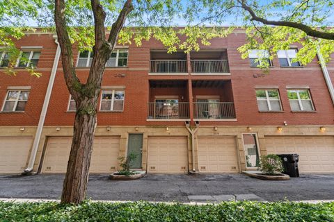 Tiny photo for 4518 S Woodlawn Avenue, Chicago, IL 60615 (MLS # 12551618)
