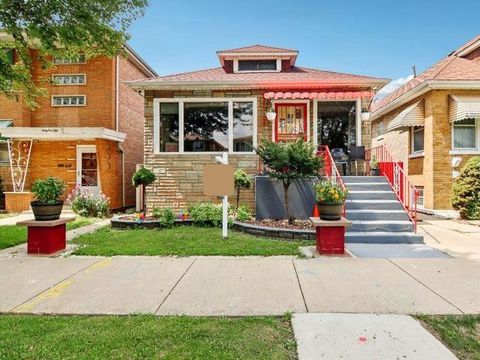 6148 S Tripp Avenue Chicago IL 60629