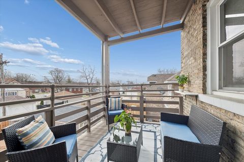 Tiny photo for 1341 Ridgeland Avenue #2, Berwyn, IL 60402 (MLS # 12614475)