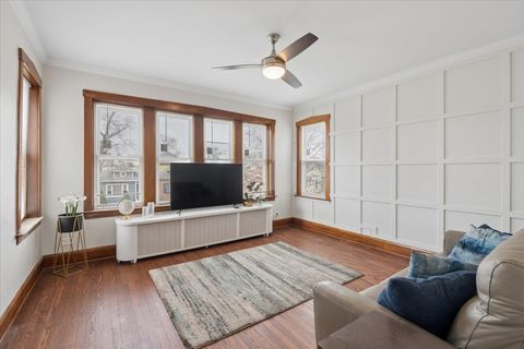 Tiny photo for 1341 Ridgeland Avenue #2, Berwyn, IL 60402 (MLS # 12614475)