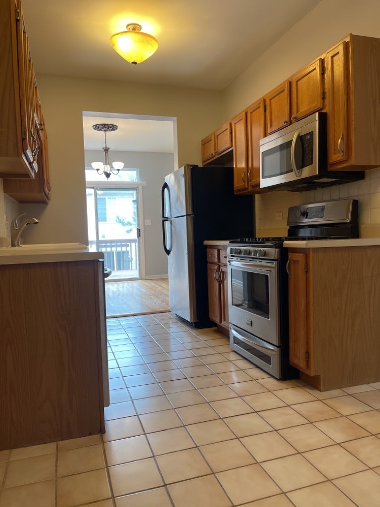 930 MESA Drive
