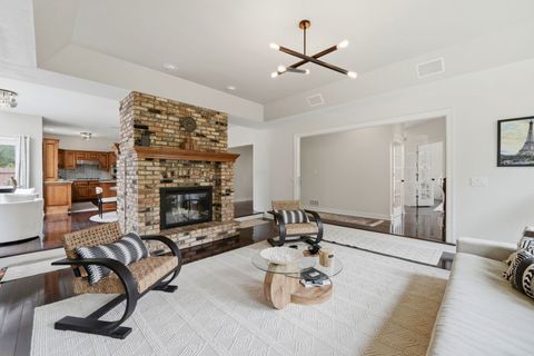 Tiny photo for 1730 Butterfield Road, Flossmoor, IL 60422 (MLS # 12628920)