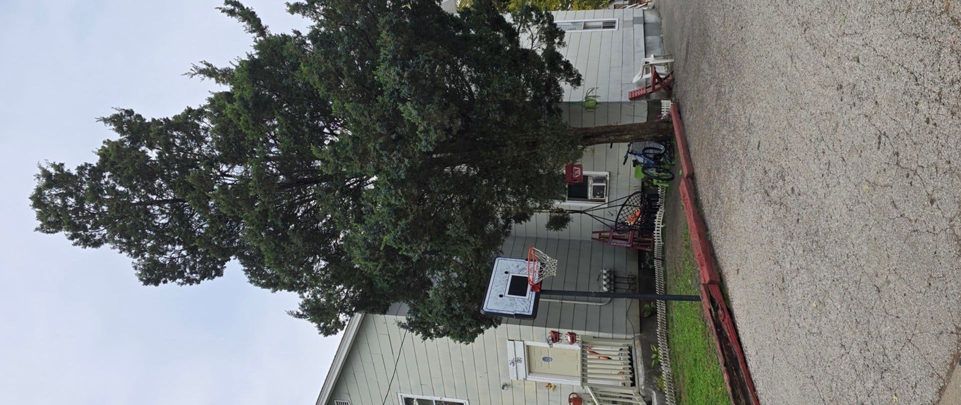 130 N 4th Street