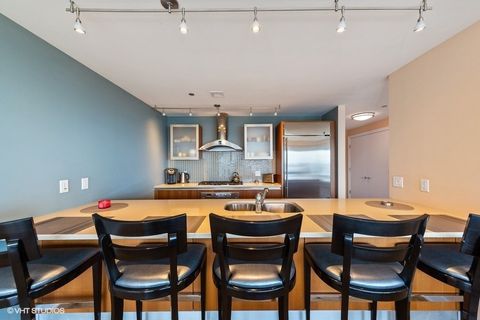 Tiny photo for 340 E RANDOLPH Street #905, Chicago, IL 60601 (MLS # 12488330)