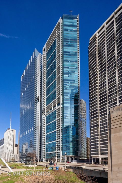 Photo of 340 E RANDOLPH Street #905, Chicago, IL 60601 (MLS # 12488330)