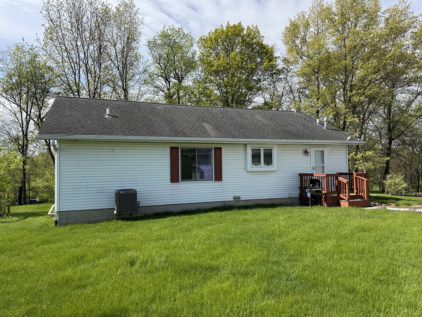 12-211 Rosewood Lane