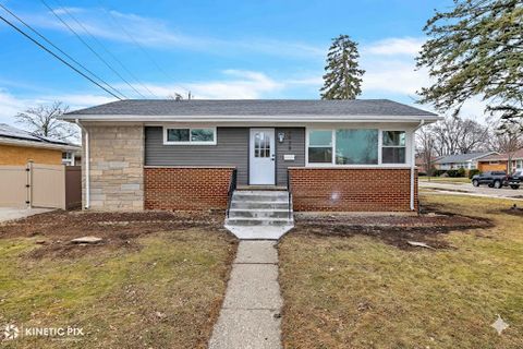 Photo of 4938 W Randolph Street, Hillside, IL 60162 (MLS # 12537996)