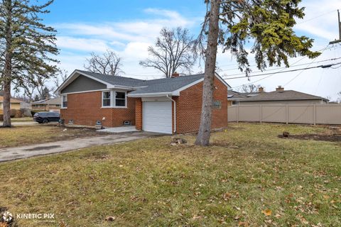 Tiny photo for 4938 W Randolph Street, Hillside, IL 60162 (MLS # 12537996)
