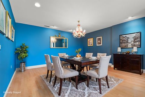 Tiny photo for 4545 W Touhy Avenue #420W, Lincolnwood, IL 60712 (MLS # 12465441)